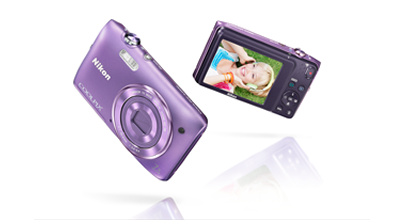 Цифровой фотоаппарат Nikon Coolpix S3500 (Blue Lineart)