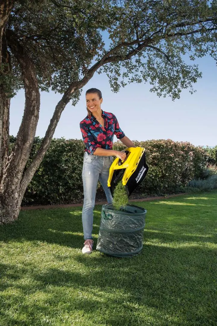 Masina de tuns iarba pe acumulator Karcher LMO 18-33 Battery Solo