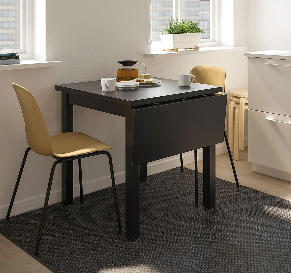 Masa extensibila Ikea Nordviken 74/104x74cm (Negru)