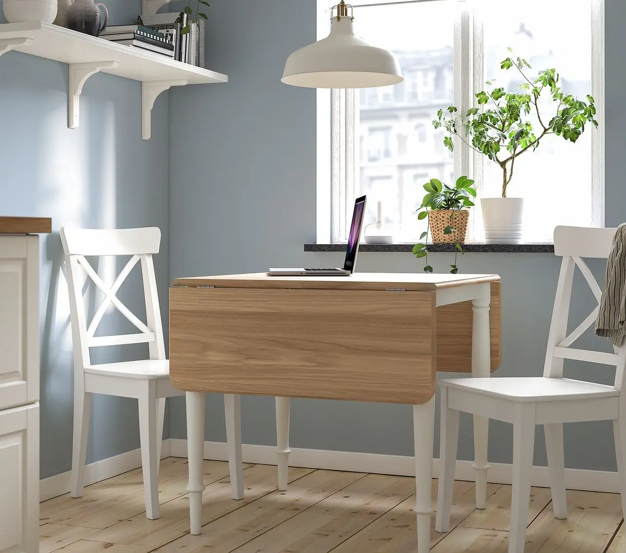 Set masa scaune Ikea Danderyd/Ingolf 74/134x80cm 1+2 (Furnir stejar/Alb)