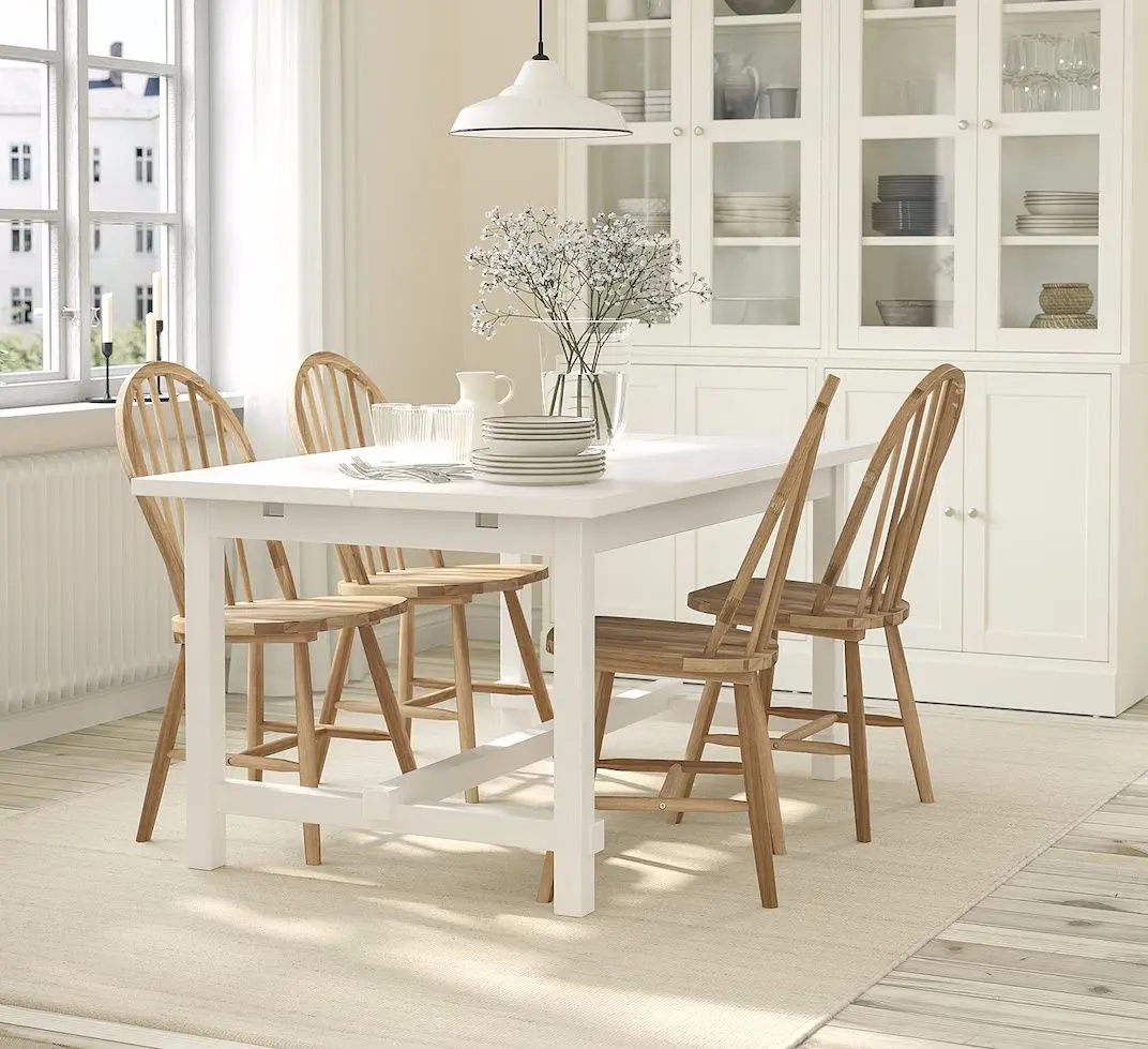 Set masa scaune Ikea Nordviken/Skogsta 152/223cm 1+4 (Alb/Acacia)