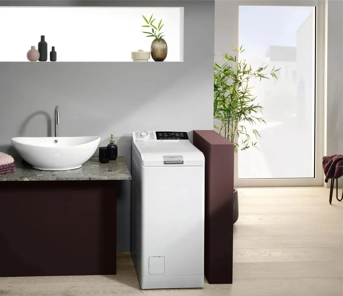Стиральная машина Electrolux PerfectCare EW7TN3272 (White) - 2
