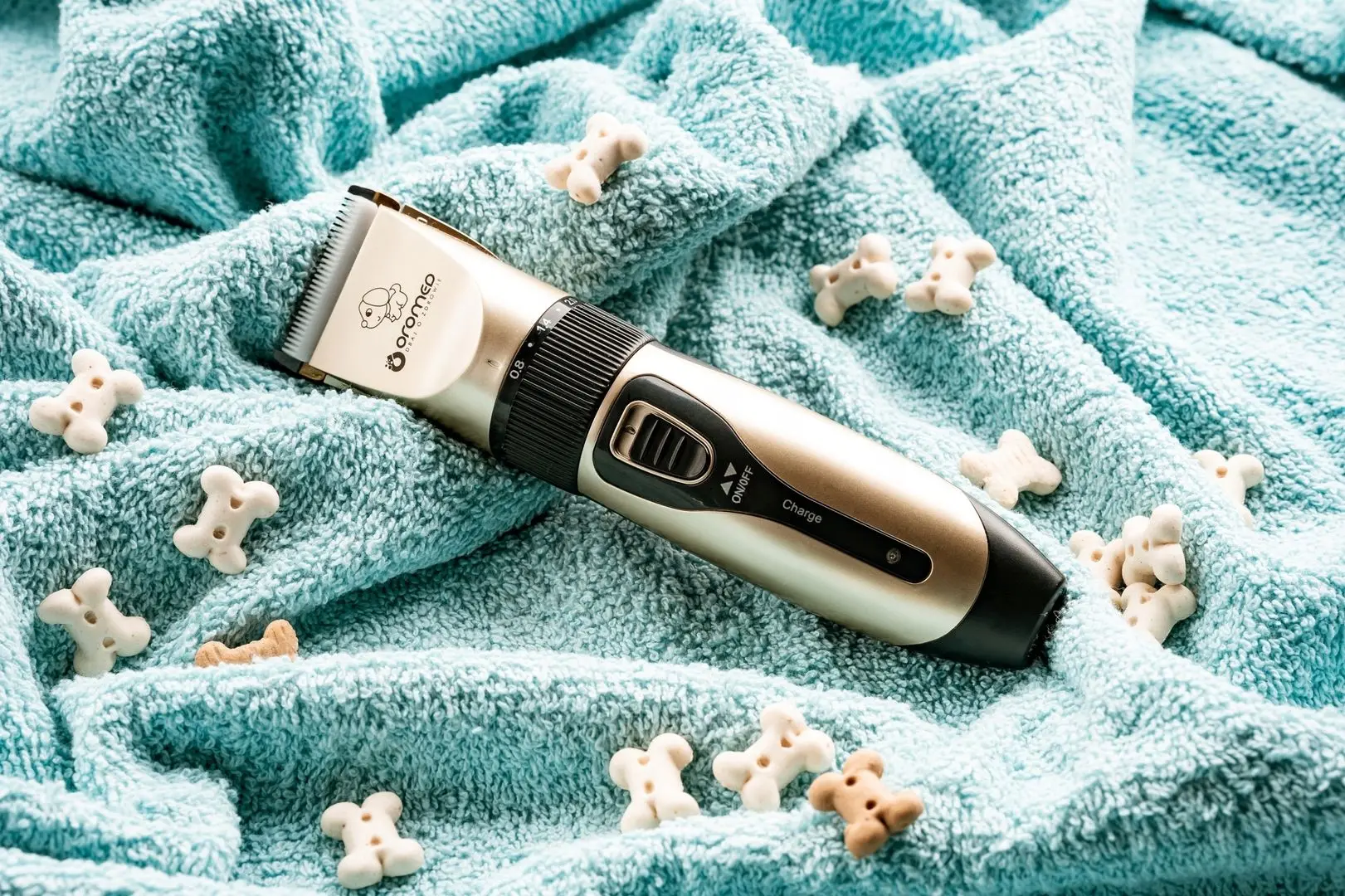 Masina de tuns animale de companie OroMed ORO-PET (Gold)