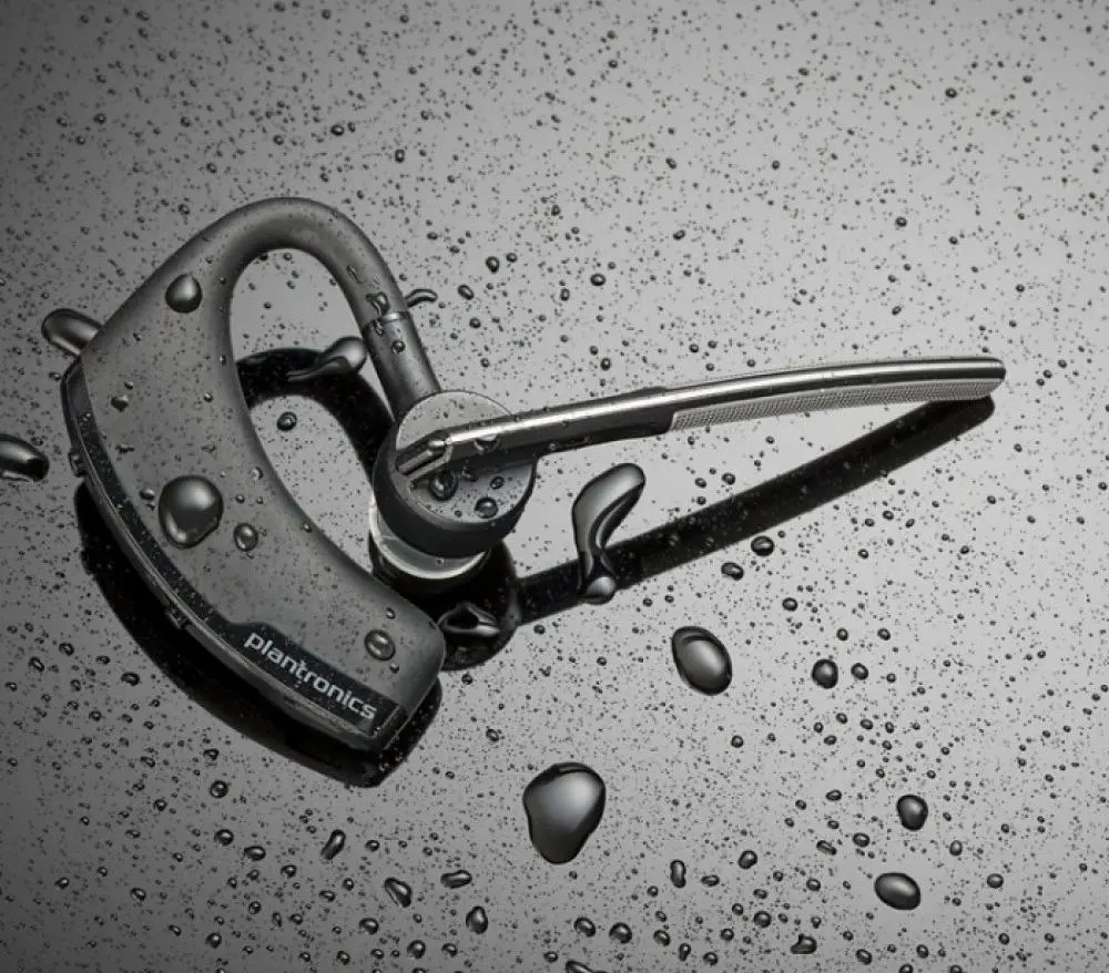 Bluetooth-гарнитура Plantronics Voyager Legend (87300-05)