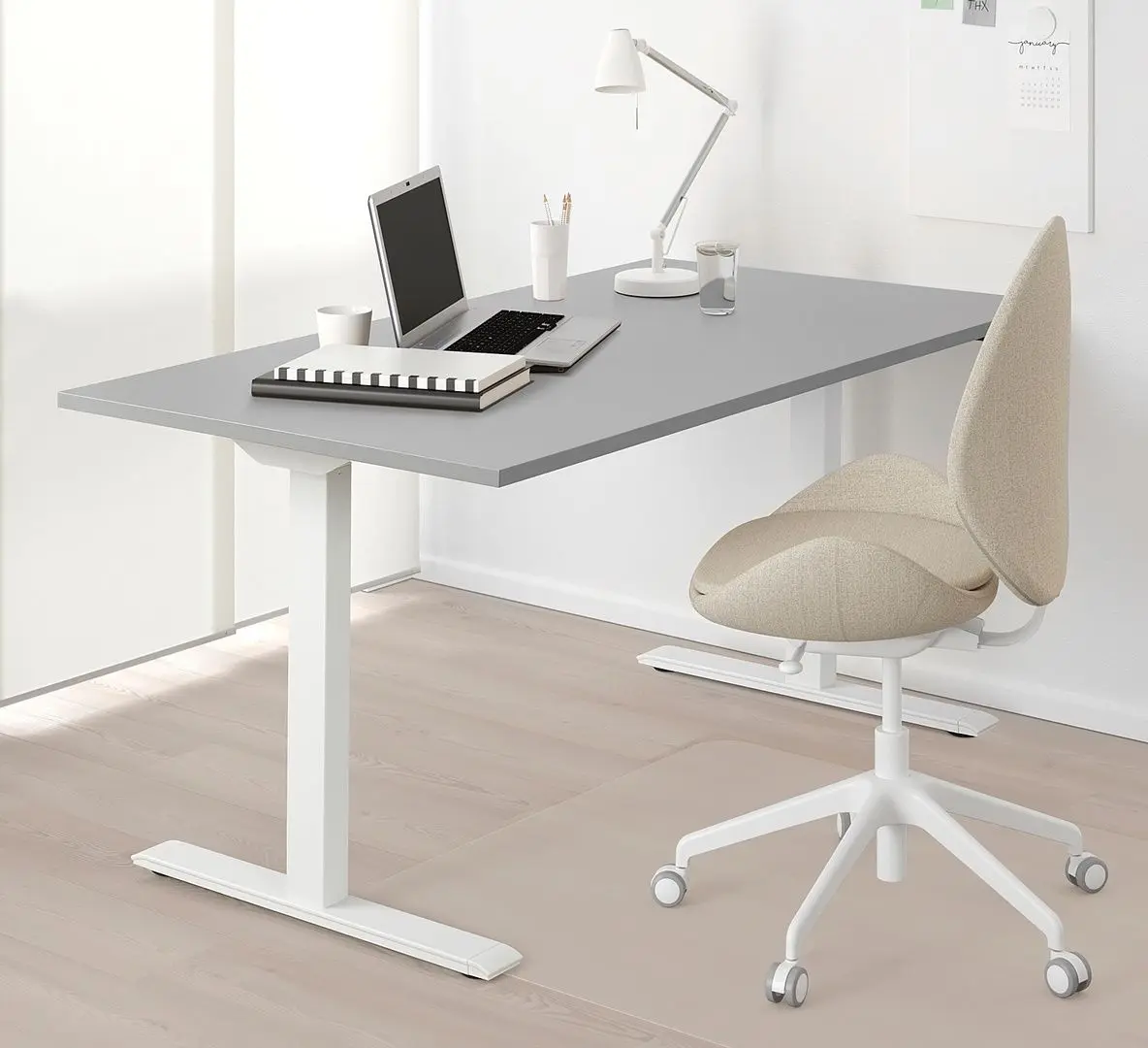 Masa de birou Ikea Rodulf cu înălțime electro-reglabilă 140x80 (Gri/Alb)