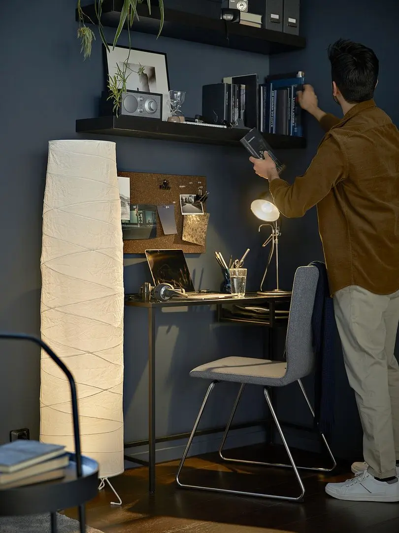 Письменный стол Ikea Vittsjo 100x36 (Черно-Коричневый/Стекло)