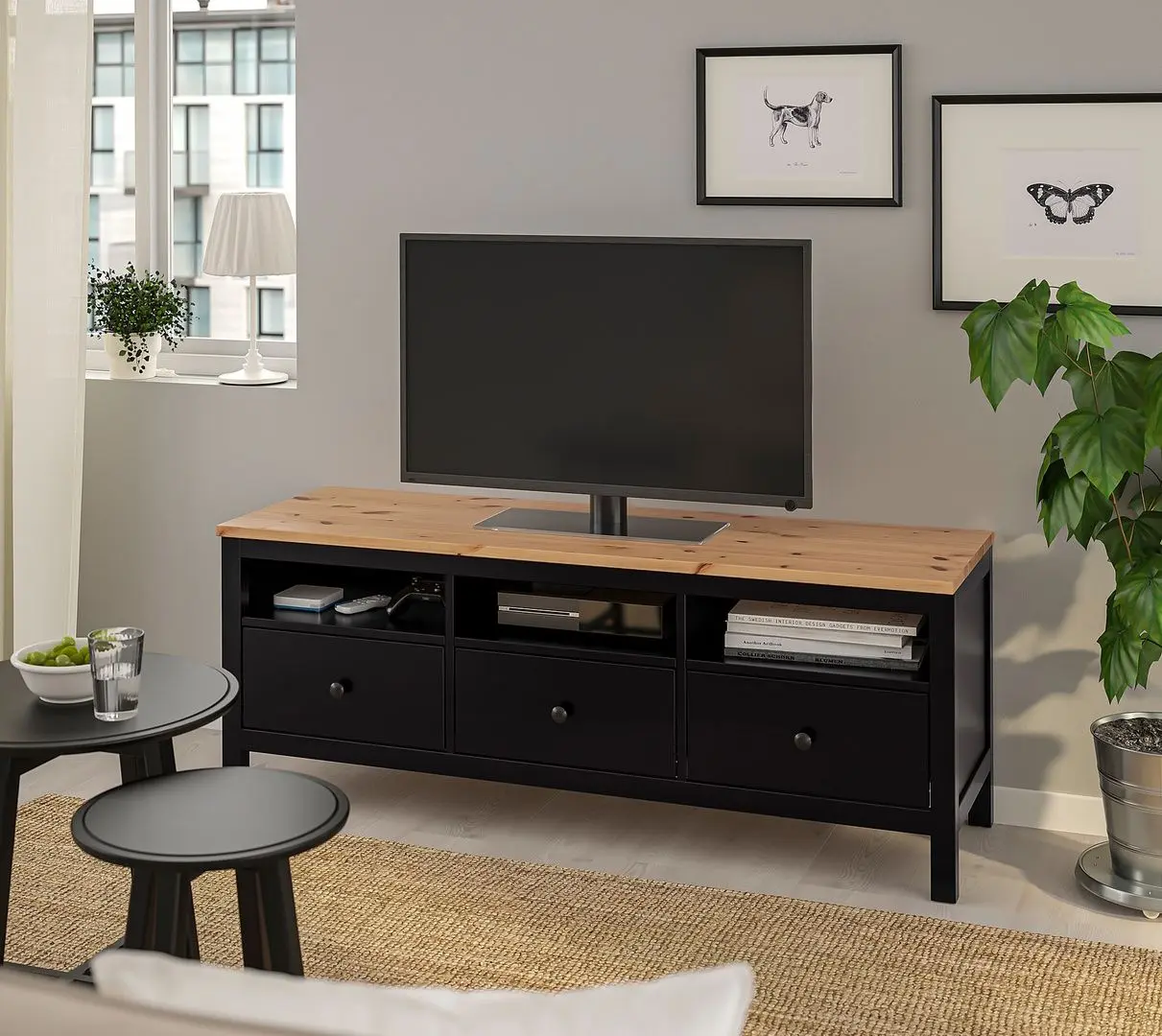 Тумба РТВ Ikea Hemnes 148x47x57 (Черно-коричневый/Светло-коричневый)