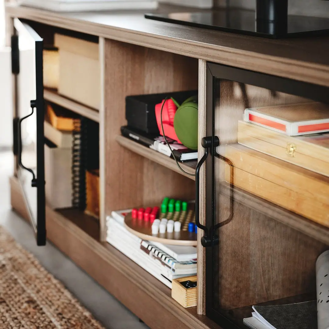 Tumba pentru TV Ikea Lanesund 161x47x55 (Gri-Maro)