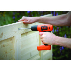 Masina de aguirit si insurubat Black&Decker BDCD8 Thumb