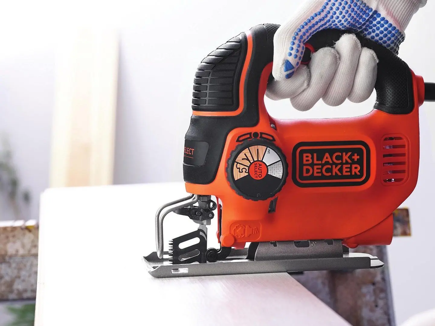 Лобзик Black&Decker KS801SE-XK