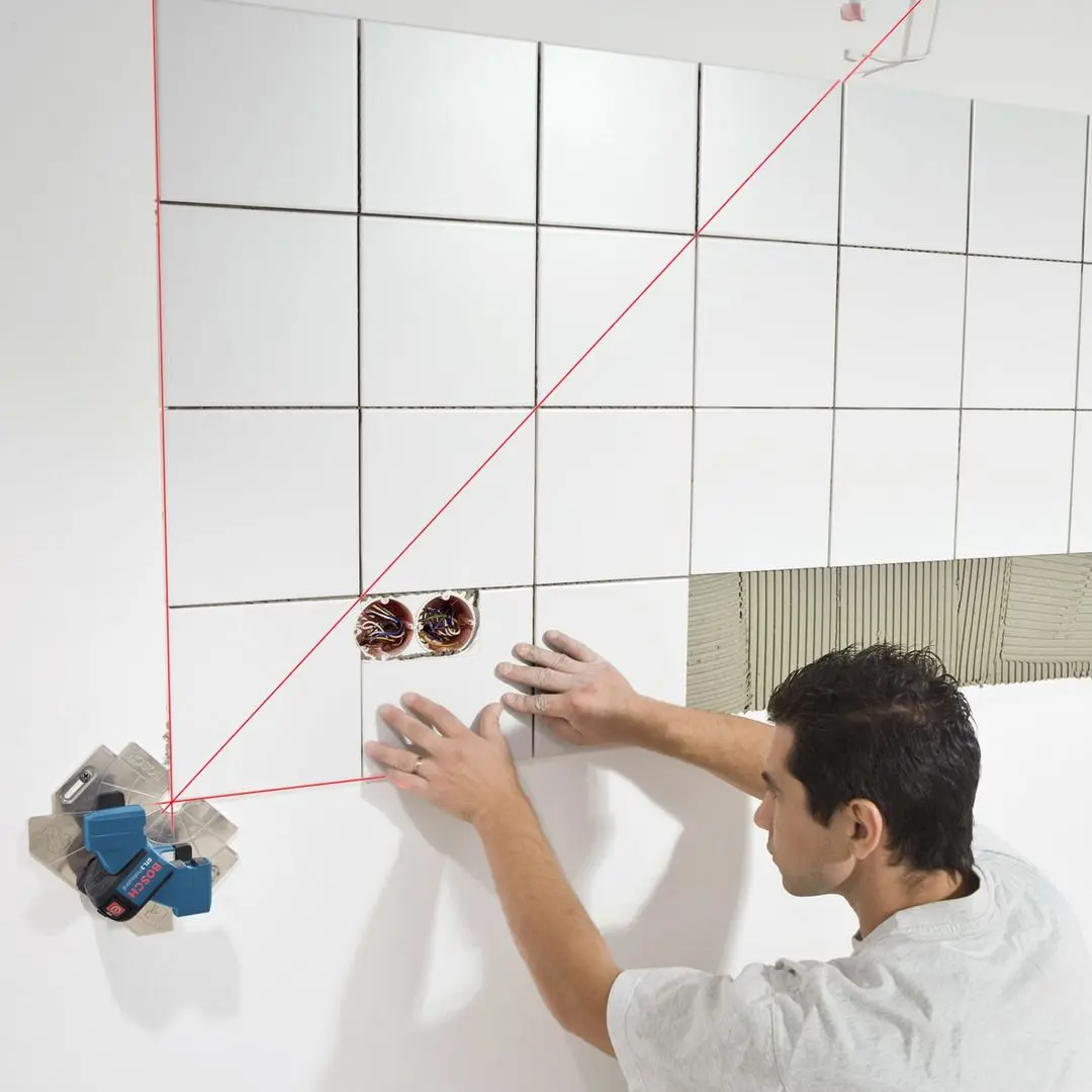 Линейный лазерный нивелир Bosch GTL 3 Professional