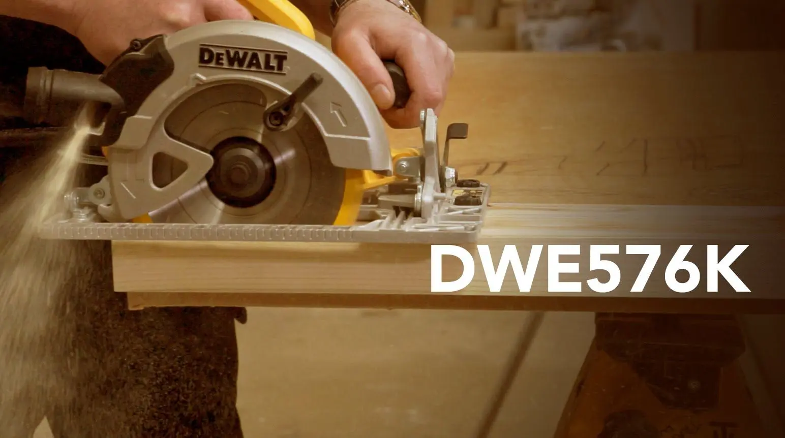 Ferastrau circular Dewalt DWE576K