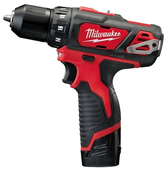 Аккумуляторная дрель-шуруповерт Milwaukee M12BDD-202C