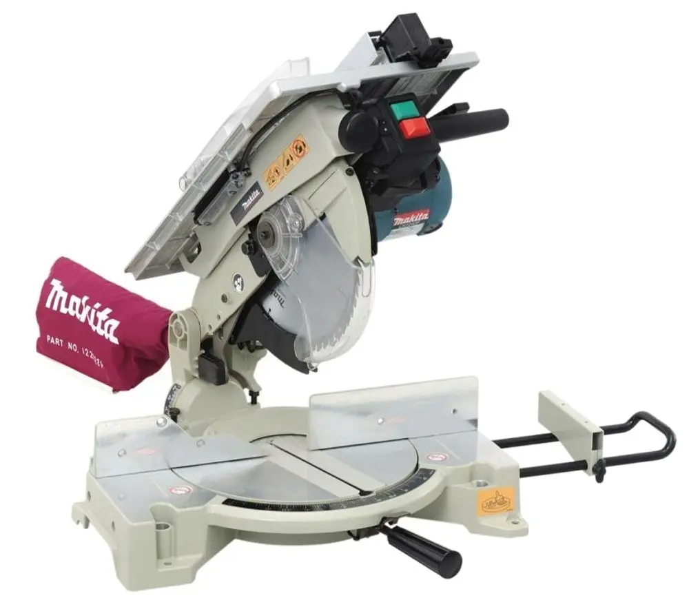 Ferastrau circular Makita LH1040