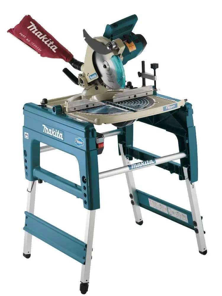 Ferastrau circular Makita LF1000