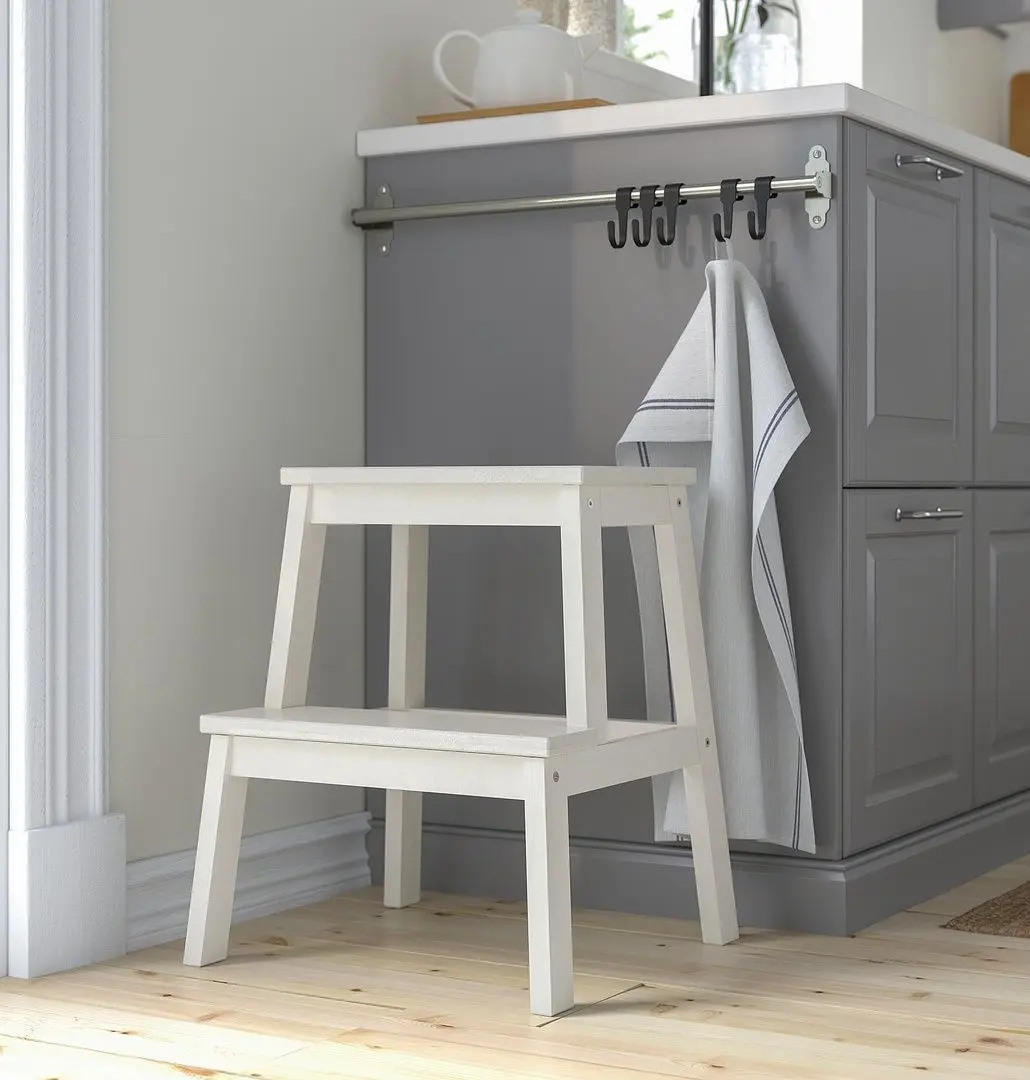 Scaun-scara Ikea Bekvam (Alb)