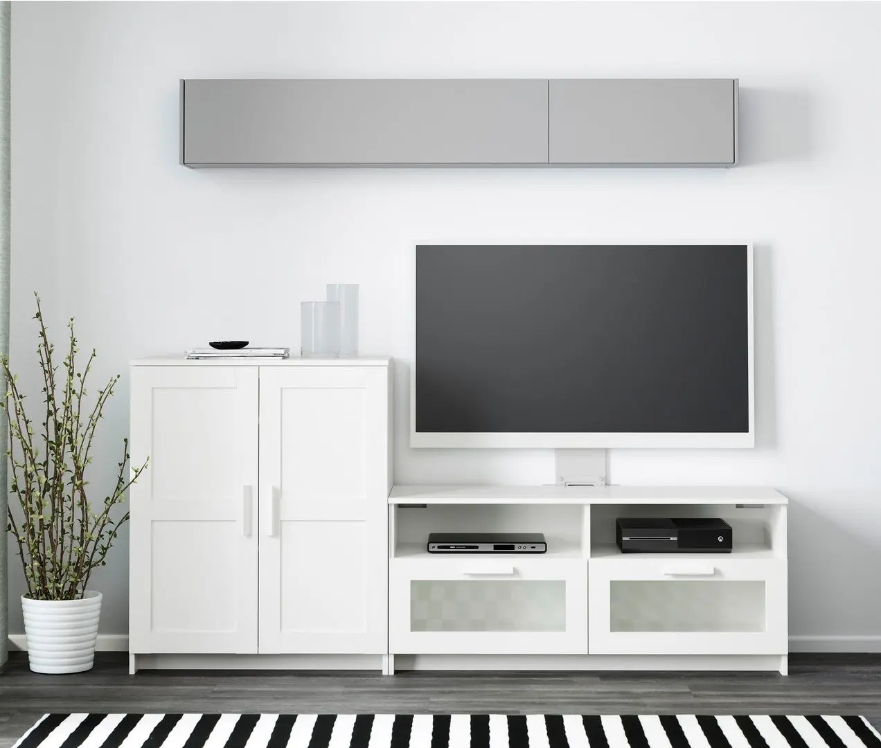 Living Ikea Brimnes 200x41x95 (Alb)