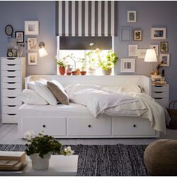 Pat extensibil Ikea Hemnes 3 sertare 80х200 (Alb)