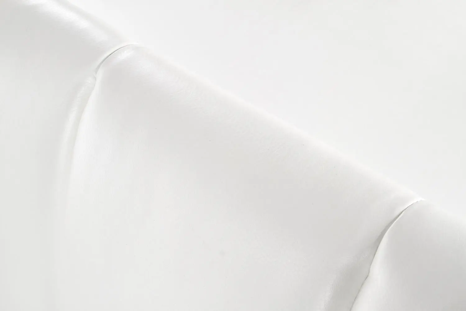 Pat Halmar Sandy 160x200 (White)