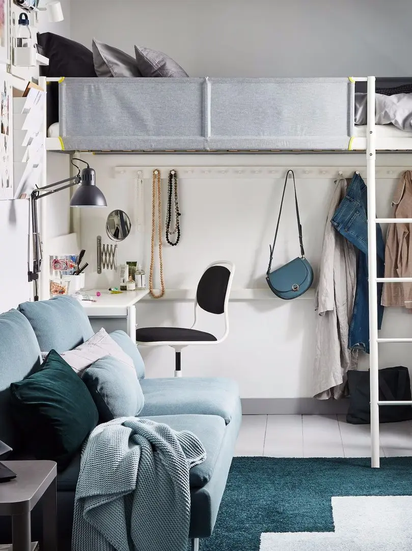 Pat supraetajat Ikea Vitval cu birou 90x200 (Alb/Gri)