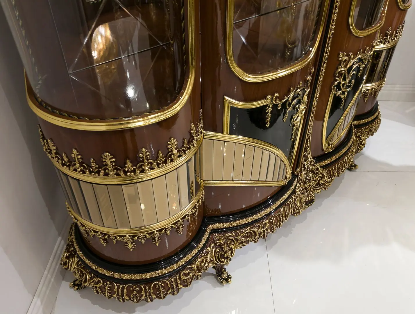 Set de mobilier pentru sufragerie Charme&Luxe Furniture Riva №11 (Brown/Gold/Cappuccino)