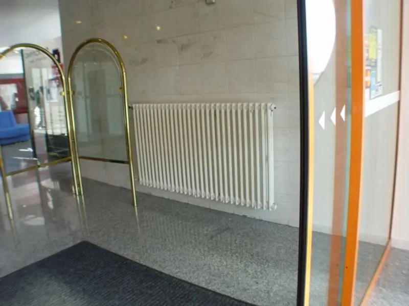 Radiator Viadrus Kalor 3 350x160 - 2
