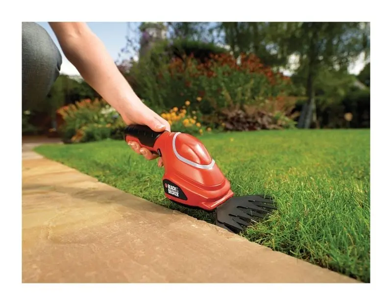 Foarfecă cu acumulator Black&Decker GSL700KIT-QW