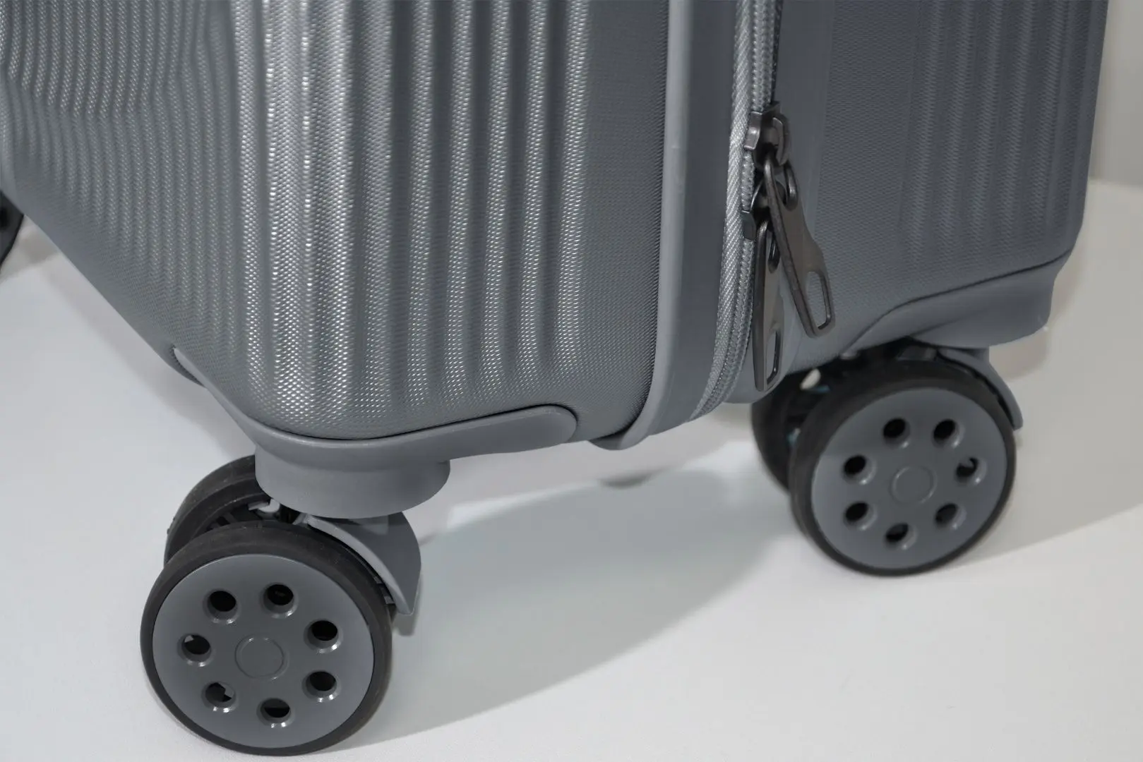 Valiza Francesco Ferellino Fossette M (Dark Grey)