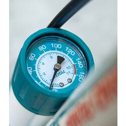 Насос с манометром Total TMPP3811 Thumb