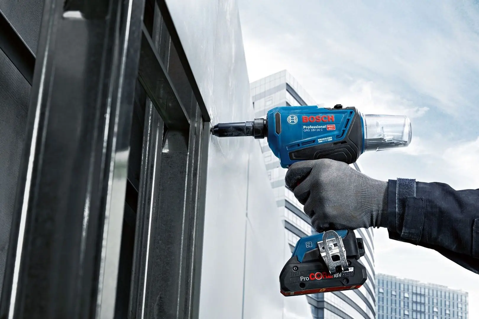 Pistol pentru nituit cu acumulator Bosch GRG 18V-16 C Solo