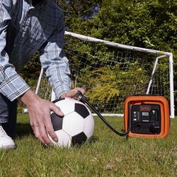 Compresor Black&Decker ASI400 Thumb