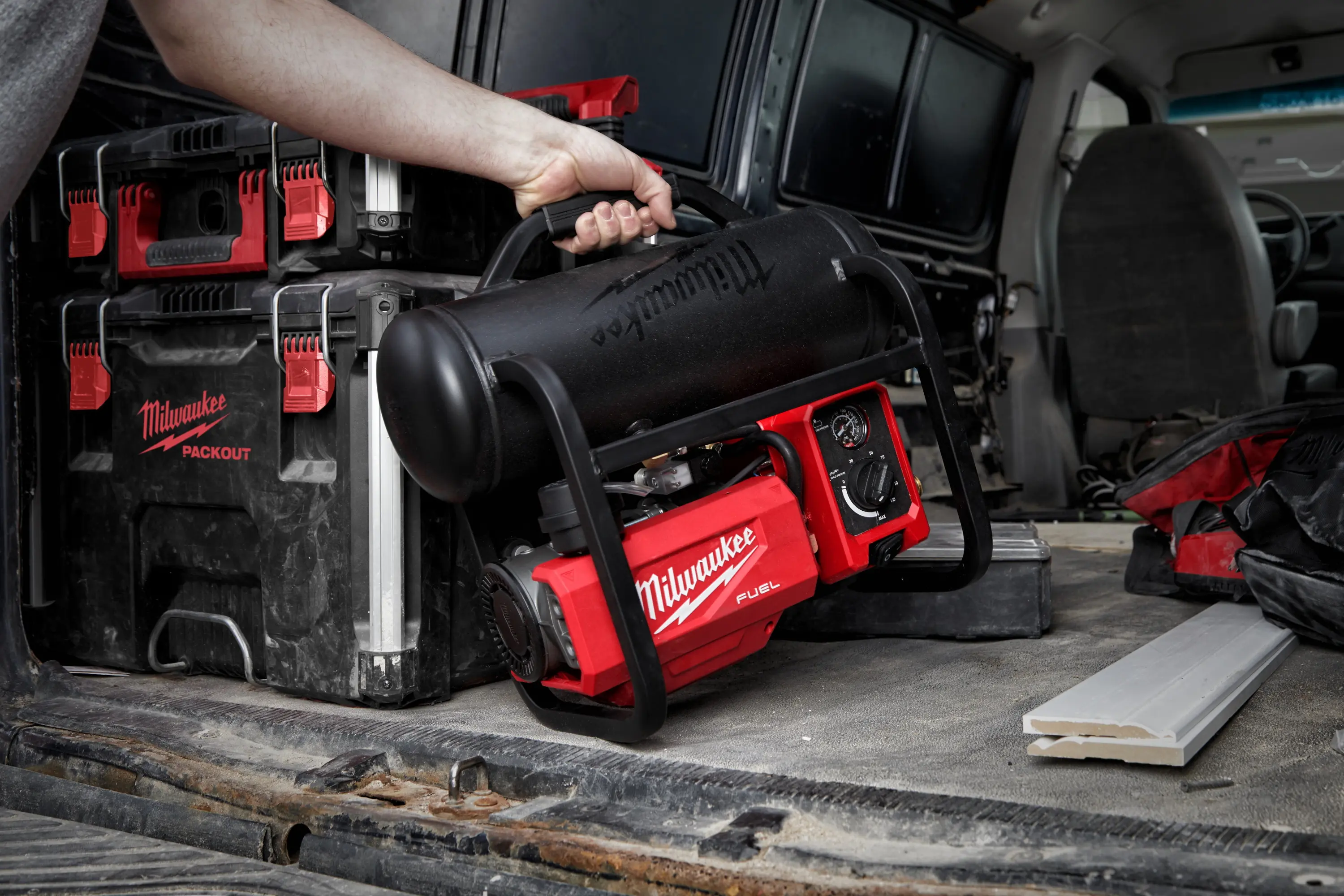 Компрессор Milwaukee M18 FAC-0 4933472166 - 7