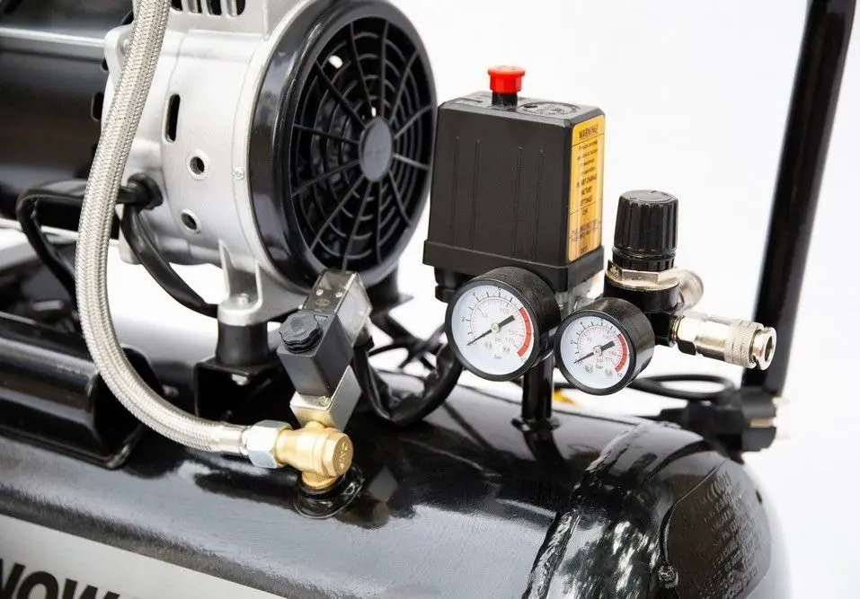 Воздушный компрессор TechnoWorker SK 1100