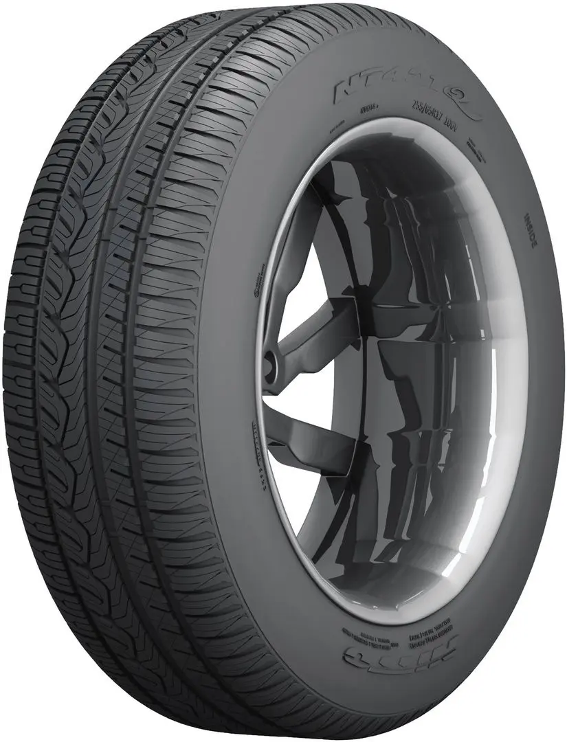 Шины Nitto NT421Q 225/60 R18 104V