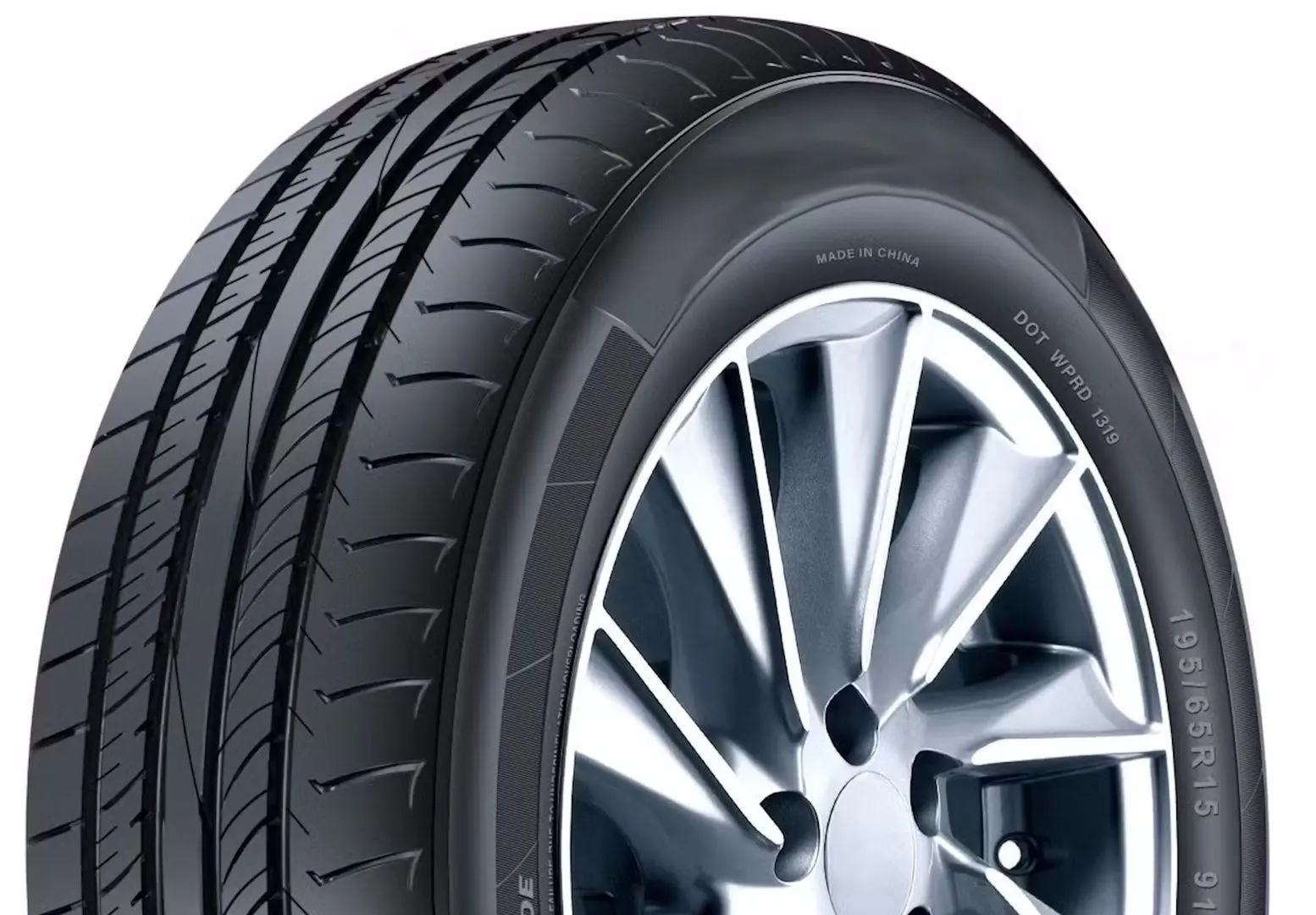 Шины Sunny NP226 225/65 R17 102H