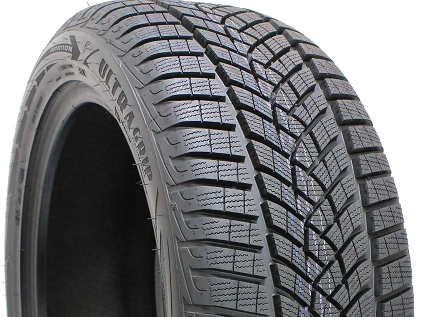 Anvelope Goodyear UltraGrip Performance + SUV 235/50 R18 101V XL FP