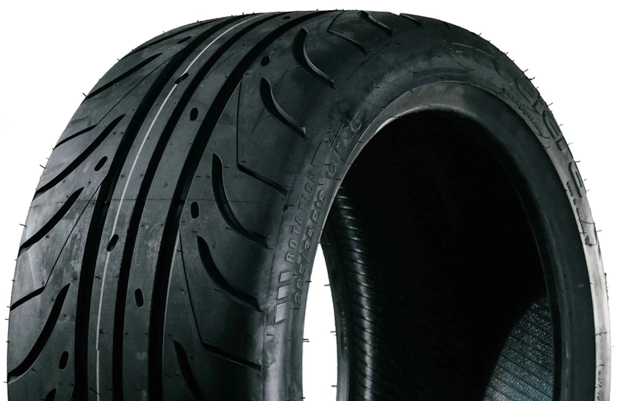 Шины Accelera 651 Sport TRW100 225/40 R18 88W - 3