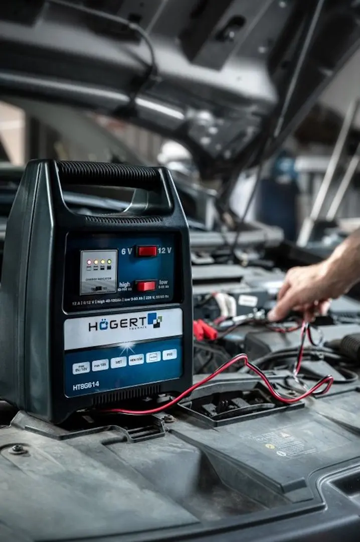 Incarcator Hoegert HT8G614 (Black)