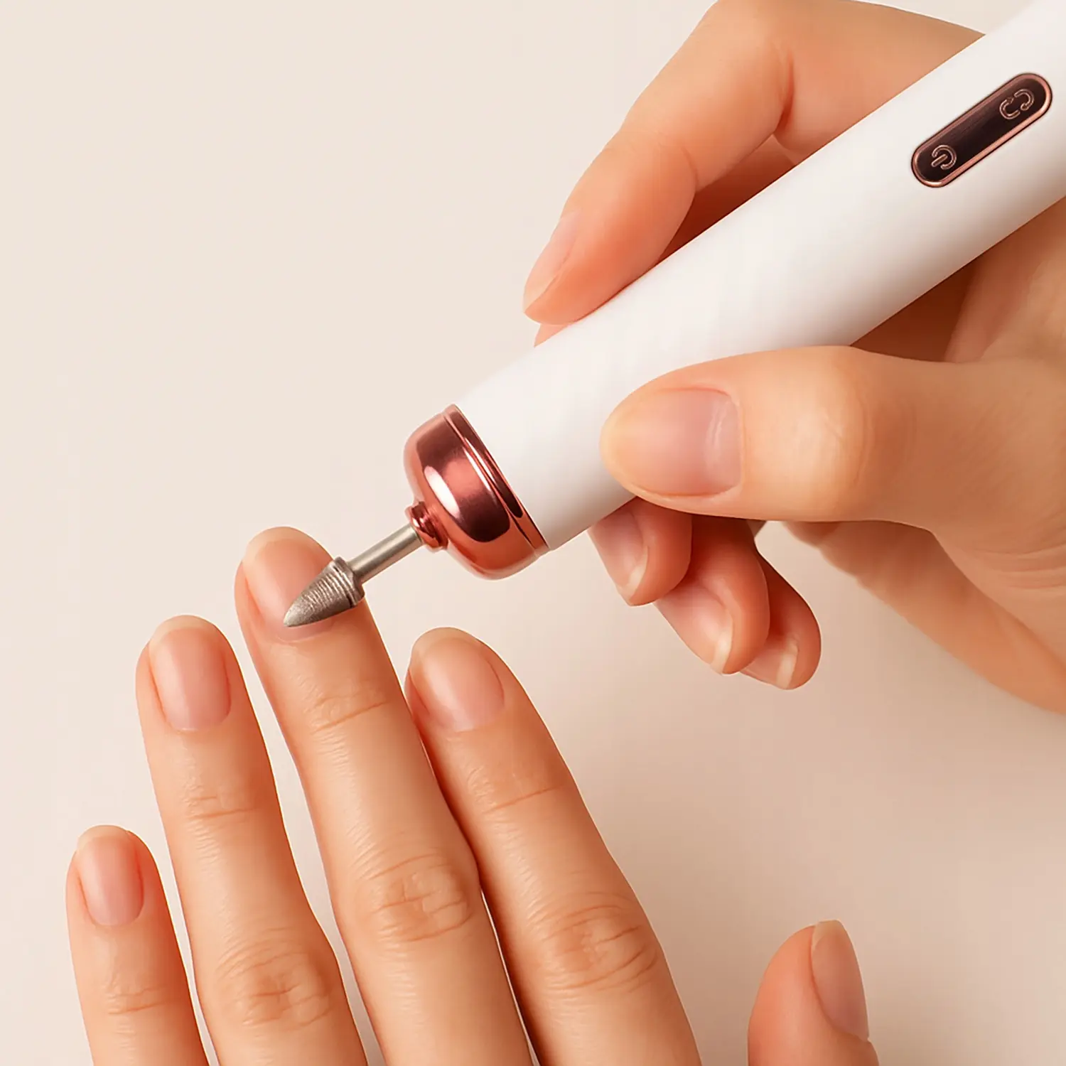 Set de manichiura si pedichiura Beautylushh 25805 (White)