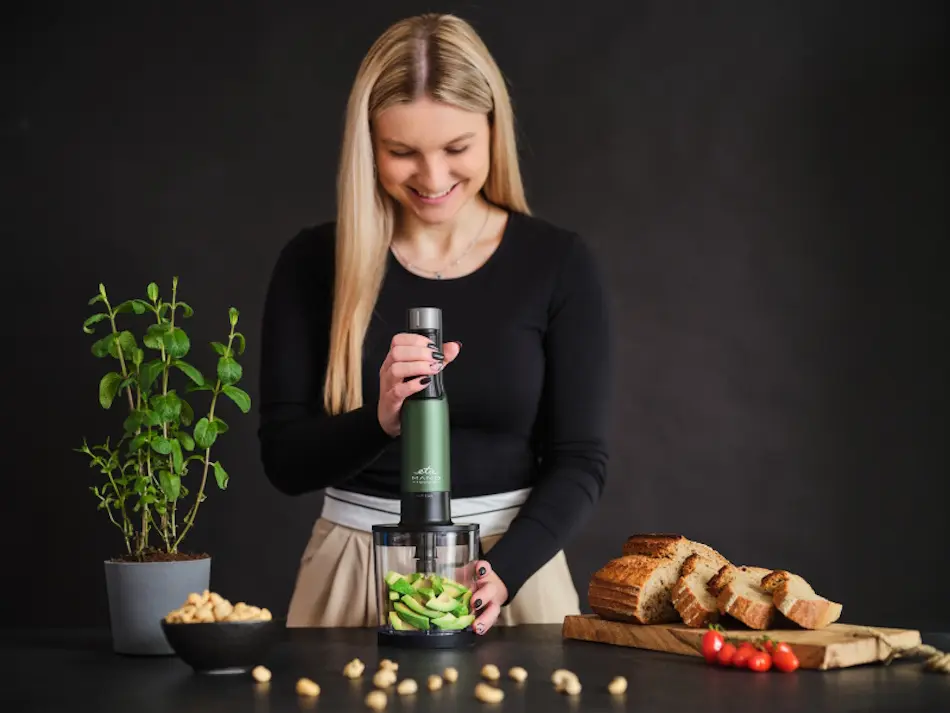 Блендер ETA Mano 3219 90030 (Black/Green)