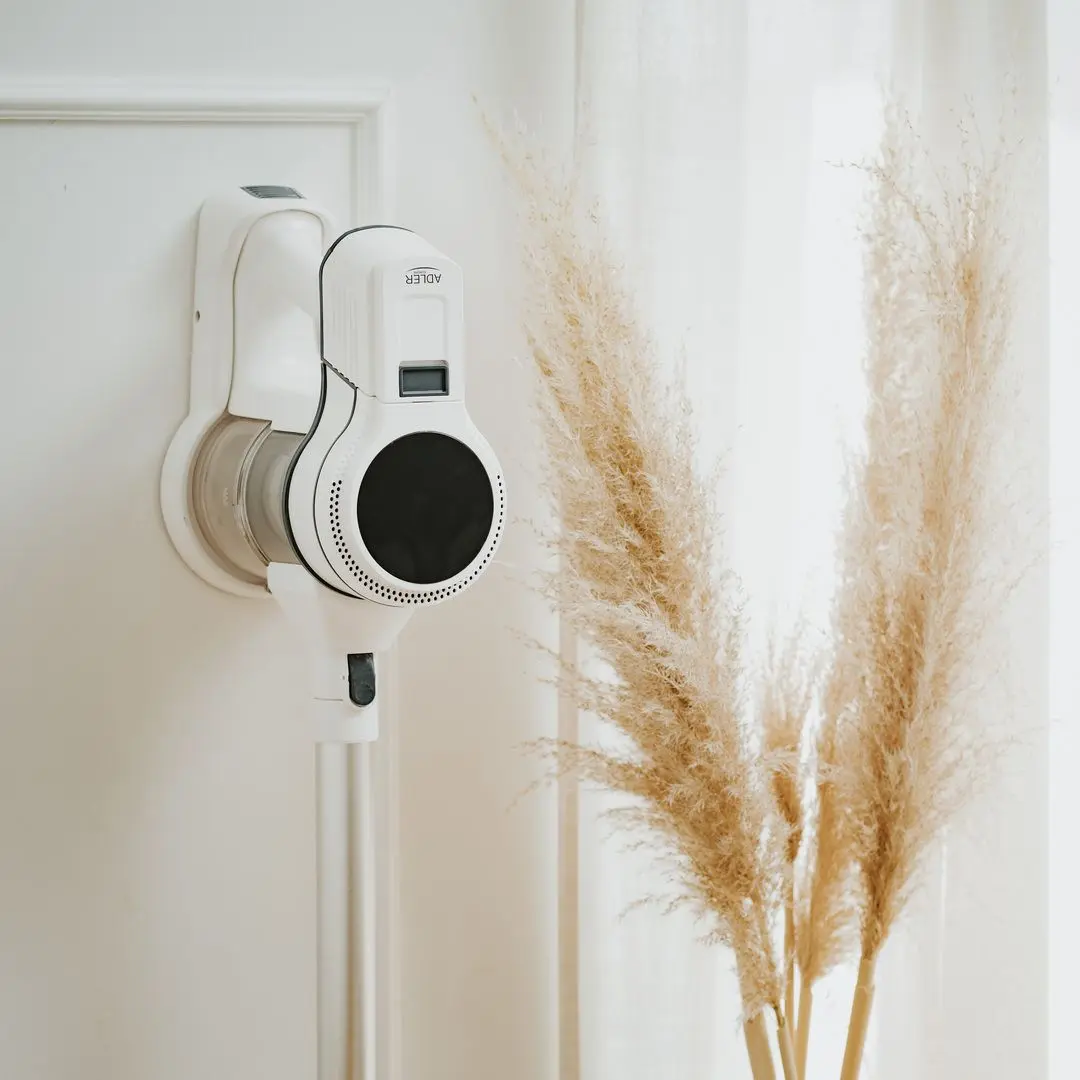 Вертикальный пылесос 2в1 Adler AD 7064 (White)