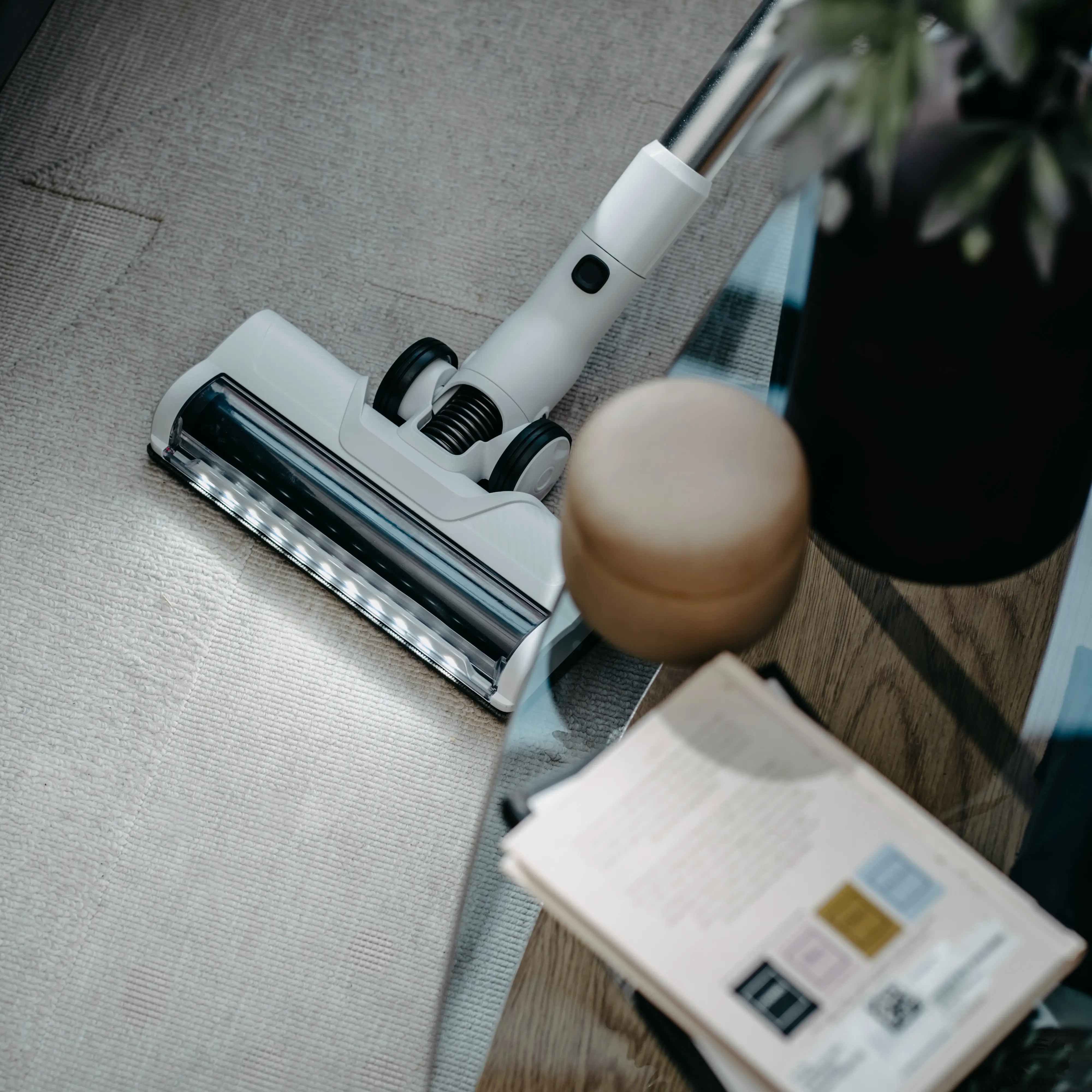 Aspirator vertical Adler AD 7060 (White)