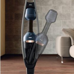 Вертикальный пылесос AEG QX9-1-P5IB (Black/Indigo) Thumb