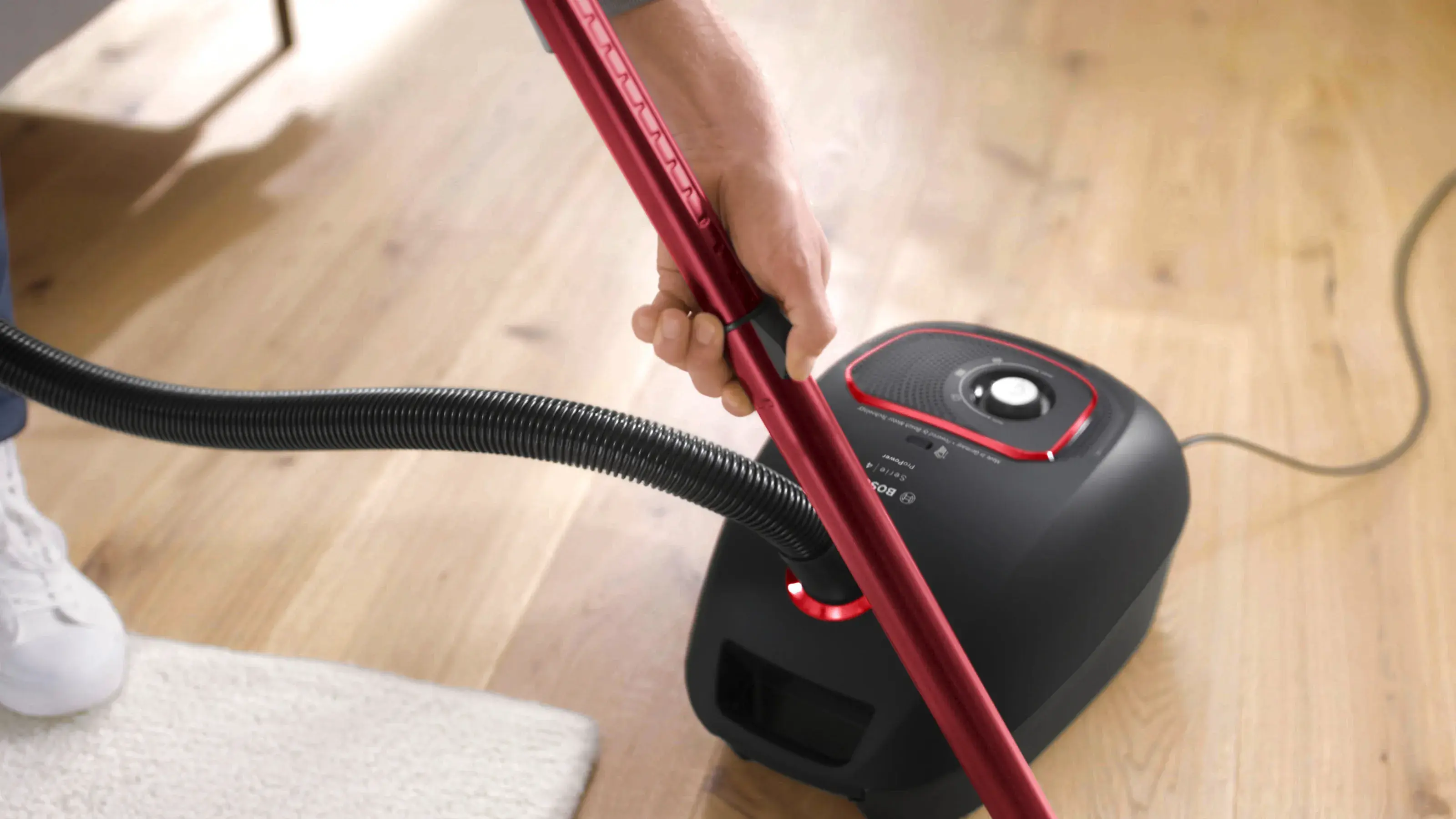 Aspirator Bosch BGL41POW2H (Black/Red)