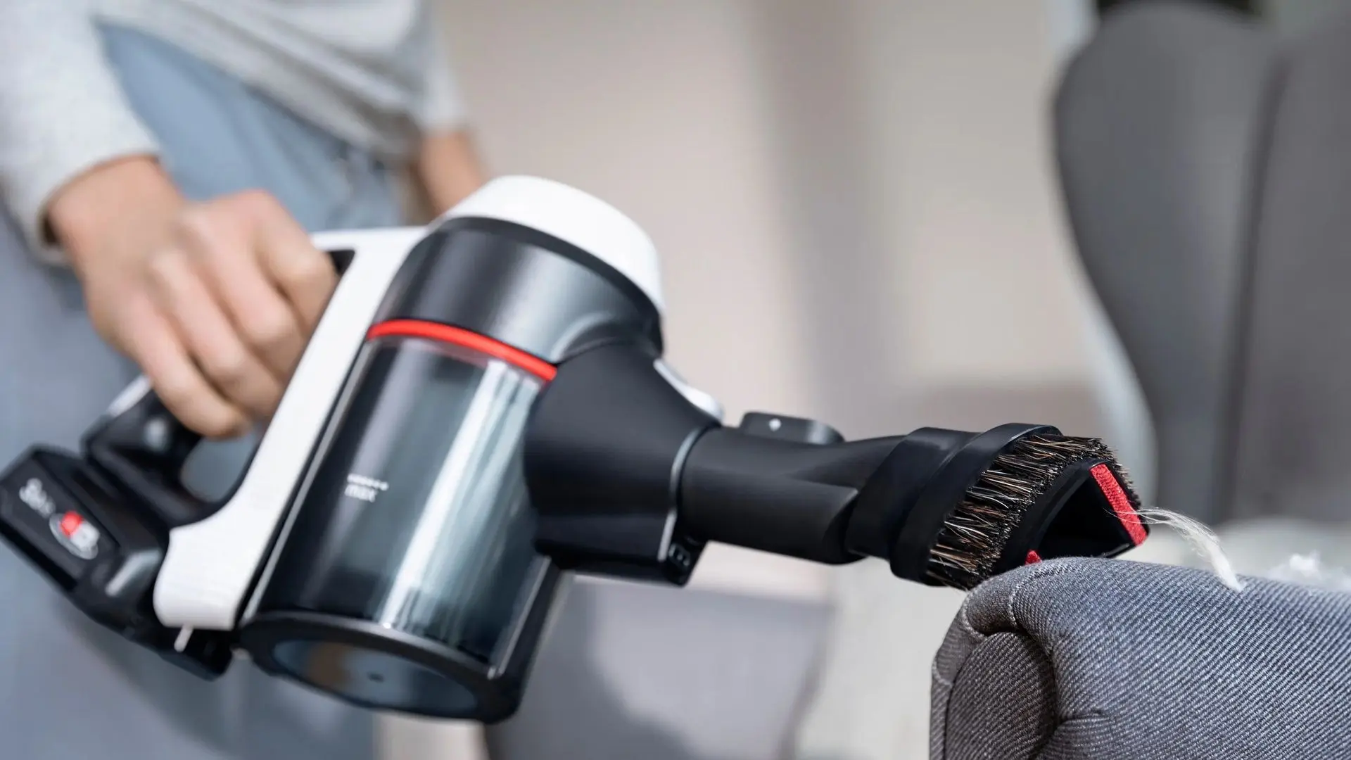 Вертикальный пылесос Bosch Unlimited 7 BCS711XXL (White)