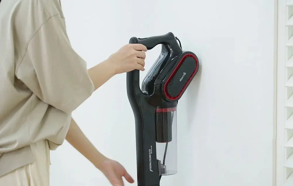 Вертикальный пылесос Deerma DX700 Pro (Black)