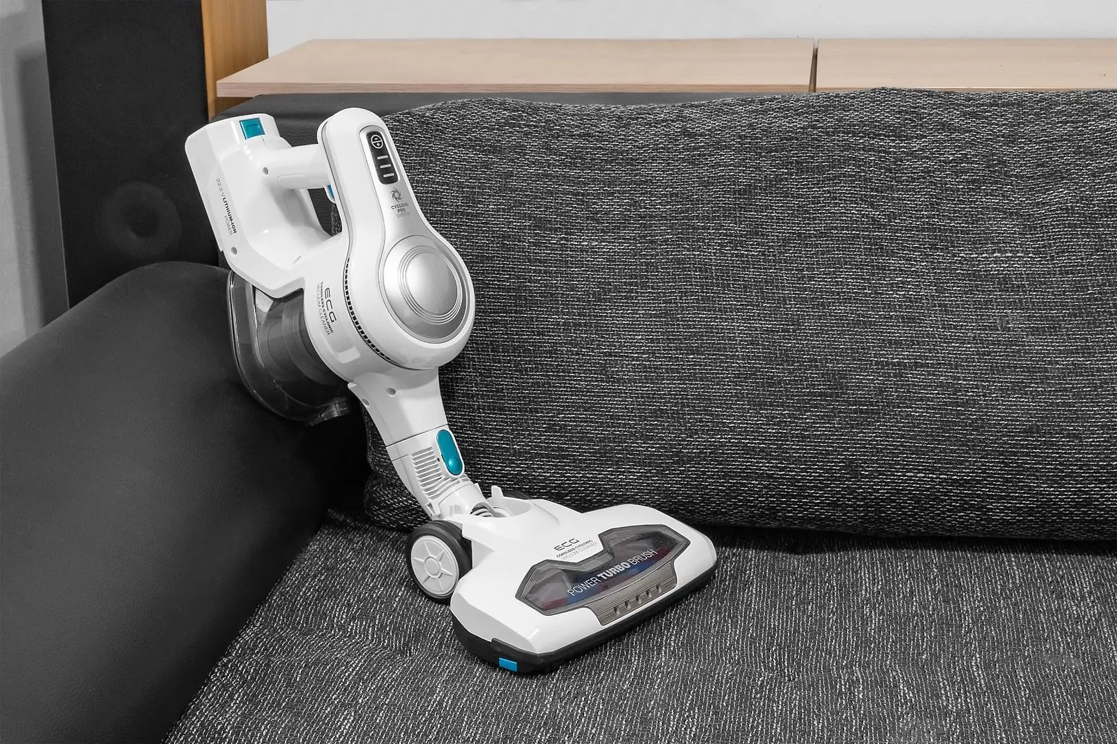 Аккумуляторный пылесос 2в1 ECG Jean VT 3620 (White/Blue)