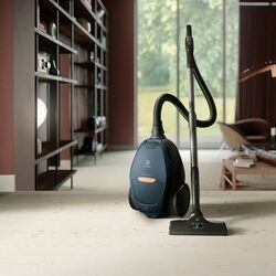Пылесос Electrolux PD82-8DB (Blue) Thumb
