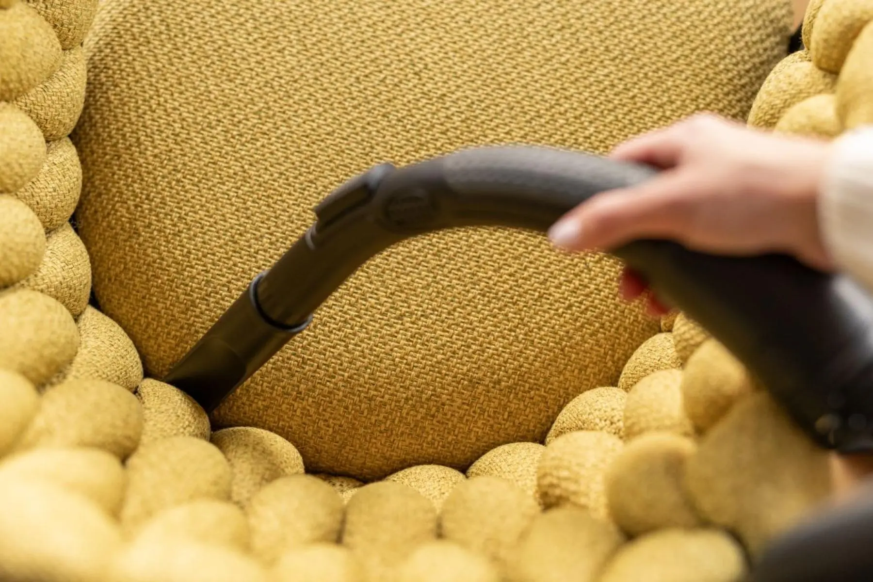 Пылесос Gorenje VCE08GAPGOCY (Brown/Black)