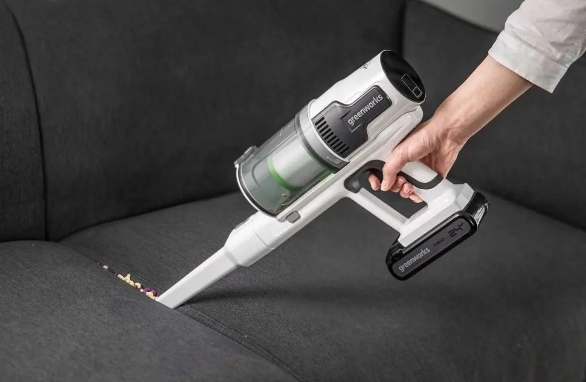 Aspirator cu acumulator GreenWorks 4701107UB (White/Black)